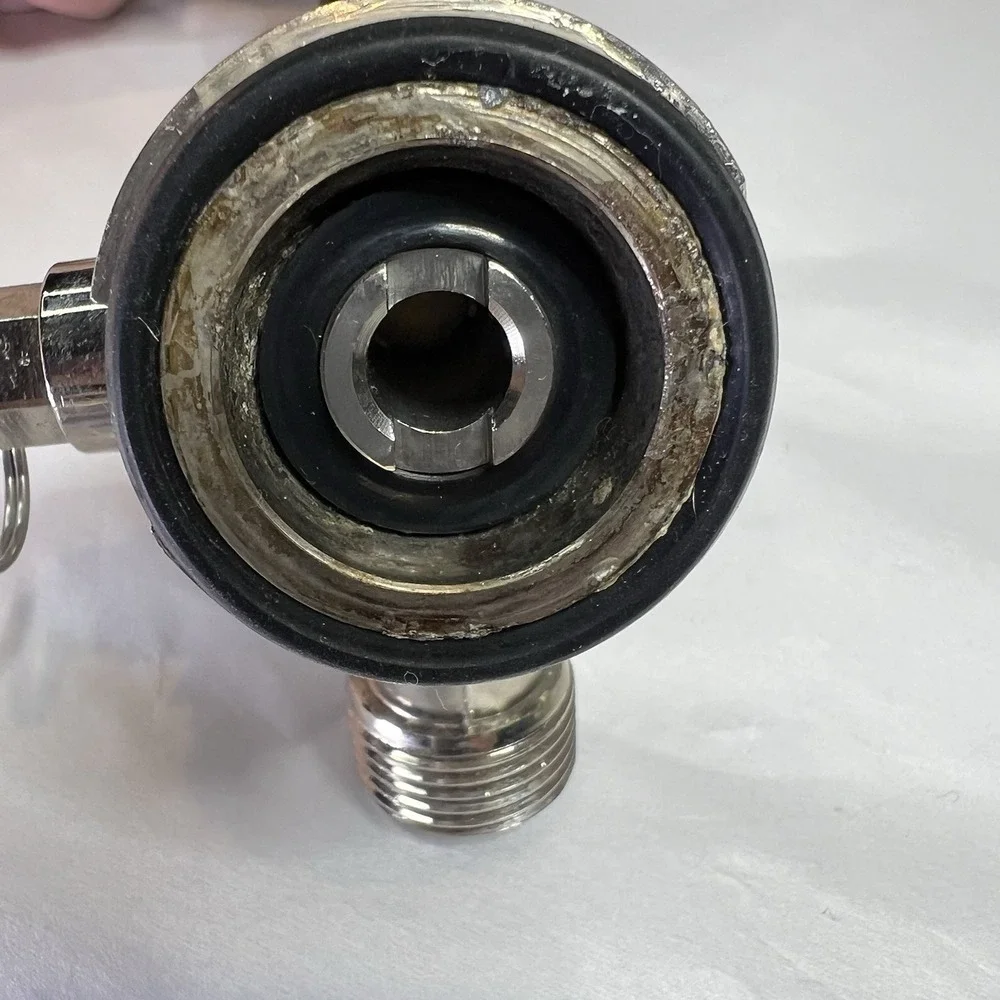 New D-Keg‎ Coupler Tap Head Beer Pull Turn Moving Black Plastic Knob